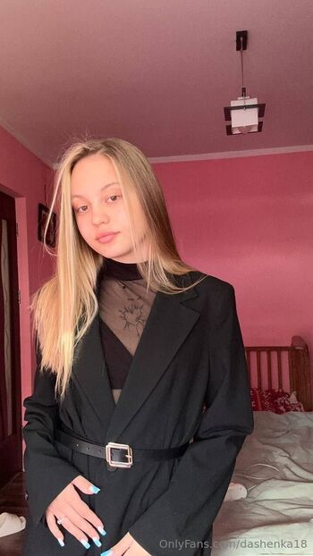 Dasha / dashenka18 / dashenka_only nude photo #38