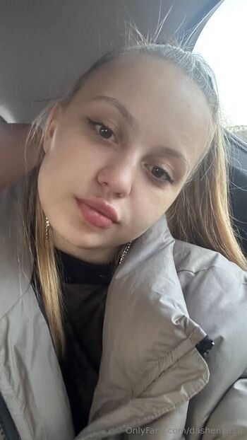 Dasha / dashenka18 / dashenka_only nude photo #39