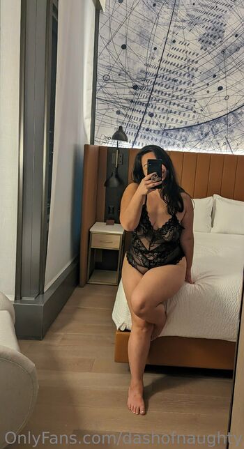 Linh / dashofnaughty nude photo #30