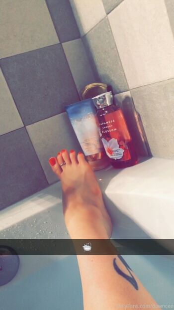 Daw / dawncee nude photo #29