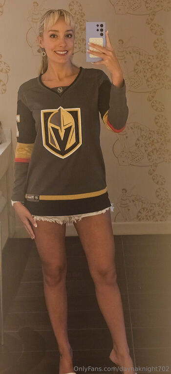 Dayna Knigh / daynaknight702 nude photo #20