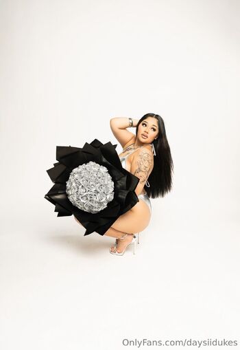 Days / daysiidukes / daysi.dukes nude photo #12