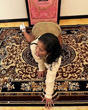 Day Sula / daysulanofficial nude photo #36