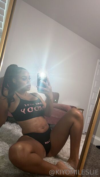 Kiyomi Lesli / dayumyumsauce nude photo #19