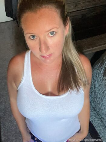 DD mam / ddmama_1 nude photo #5
