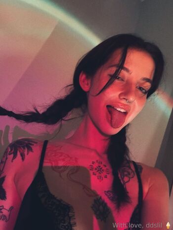 Natalk / ddslil nude photo #12