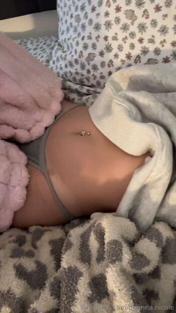 ann / deanna.nicole nude photo #16