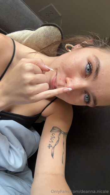 ann / deanna.nicole nude photo #20