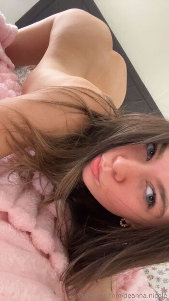 ann / deanna.nicole nude photo #23