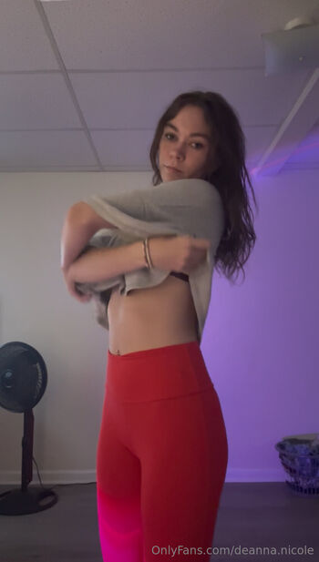 ann / deanna.nicole nude photo #28