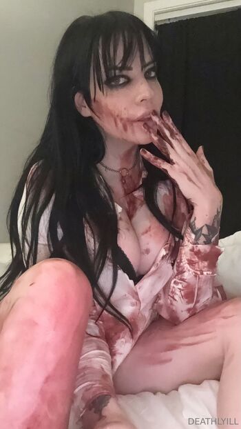 deathlyil / deathlyill nude photo #18