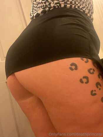 Maggie Dahma / deathprincess nude photo #29