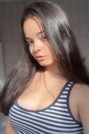 Debora Mendes FRE / debg.mendes_free nude photo #14