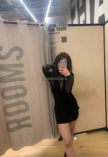 goddess sara / debt4sara nude photo #32