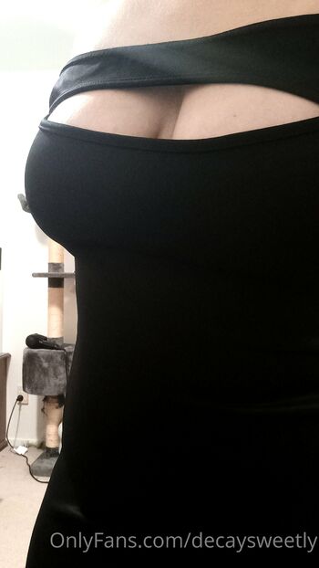 Caelu / decaysweetly nude photo #12