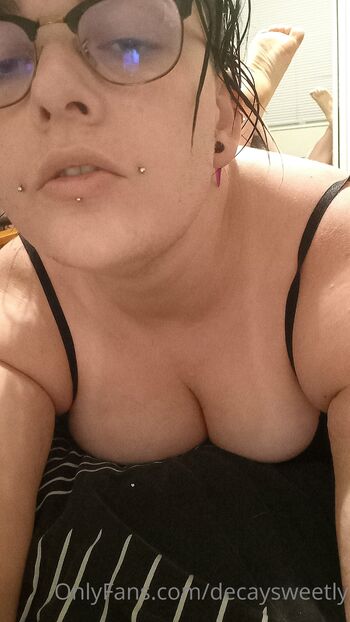 Caelu / decaysweetly nude photo #28