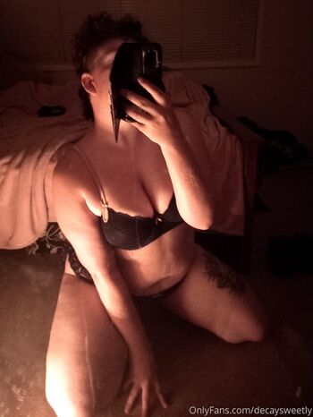 Caelu / decaysweetly nude photo #39