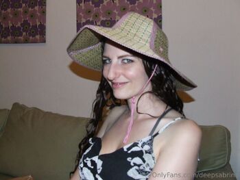 SabrinaDee / deepsabrina nude photo #14