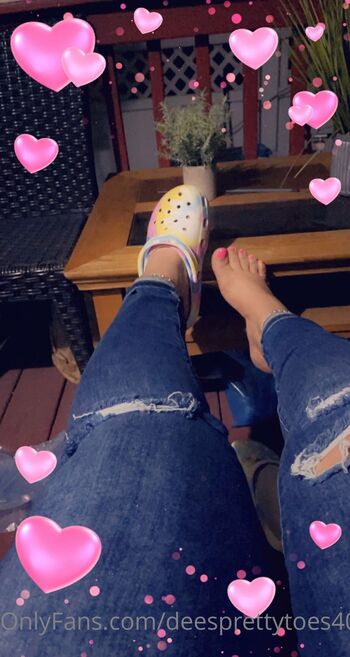 deesprettytoes40