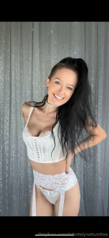 Lurn Fre / definitelynotlurnfree nude photo #9