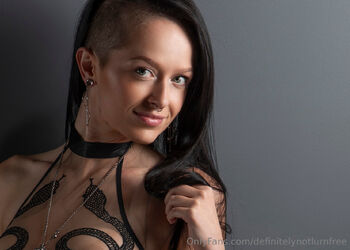 Lurn Fre / definitelynotlurnfree nude photo #22