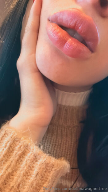 Delfi Wagner Fre / delfinawagnerfree nude photo #8