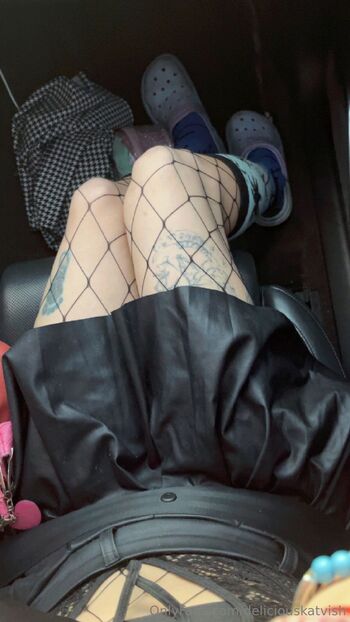 Delicious_Kat_Viciou / delicious_kat_vicious / deliciouskatvicious nude photo #36