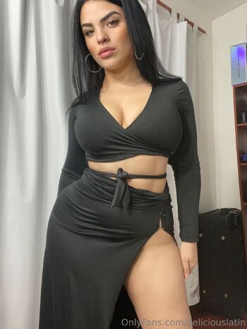 TU ARDIENTE Y DELICIOSA LATINA / deliciouslatin nude photo #10