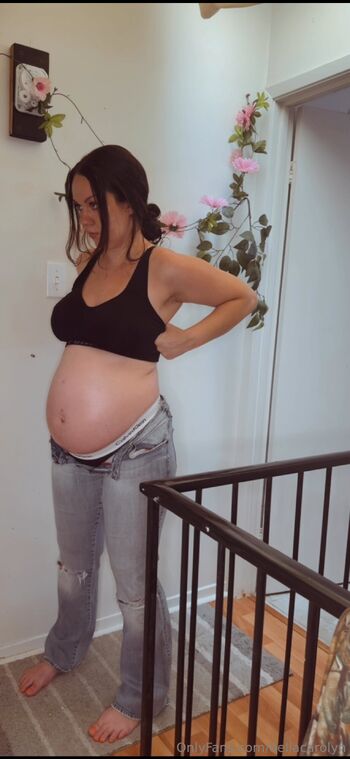 Dellacaroyl / dellacarolyn nude photo #8