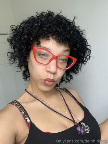 Delphi Rae l Split Tongue Queen / delphiraexo nude photo #7