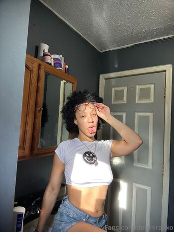 Delphi Rae l Split Tongue Queen / delphiraexo nude photo #25