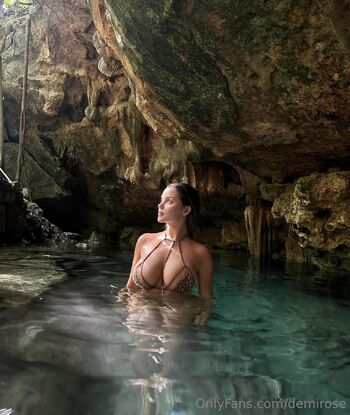 Demi Ros / demirose nude photo #1