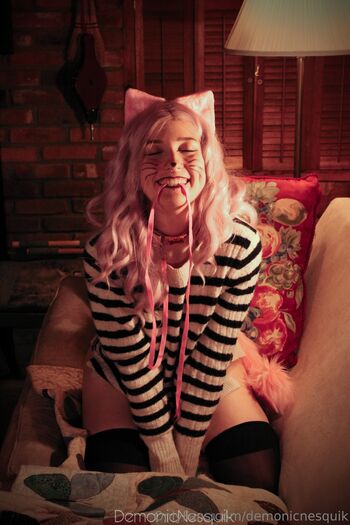 Katya / demonicnesquik nude photo #34