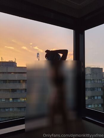 FREE kittyy / demonkittyyxfree nude photo #6