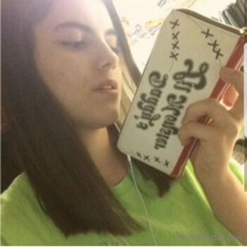 Love Alexis Mose / demons.delusions nude photo #4