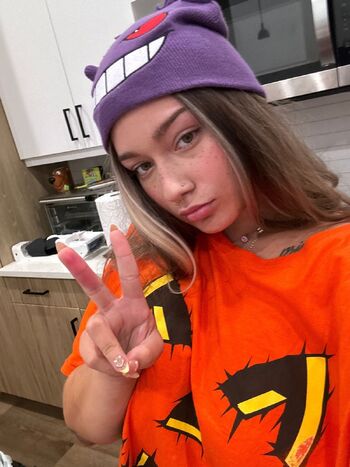 Des / desi.flora / desi.f1ora / f1or.a nude photo #1