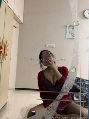 Desi Aurora / desiaurora nude photo #36