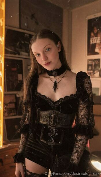 Jc / desirable_freak nude photo #23