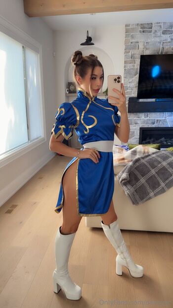 Dessyy Cosplay EGirl Twitch Streamer / dessyyc nude photo #48