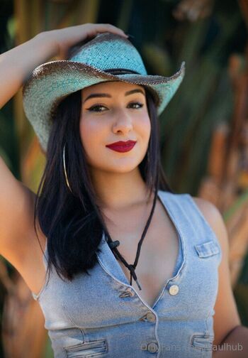 Desy Gat / desygatoo nude photo #9