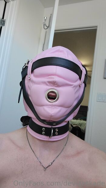 Deviant Kad / deviantkade nude photo #26