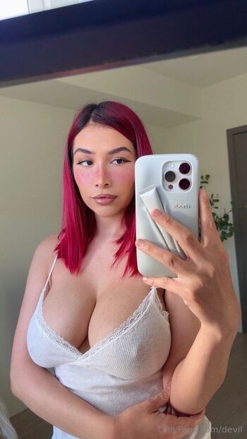 𝚛𝚒𝚕𝚎𝚢 / devil nude photo #16