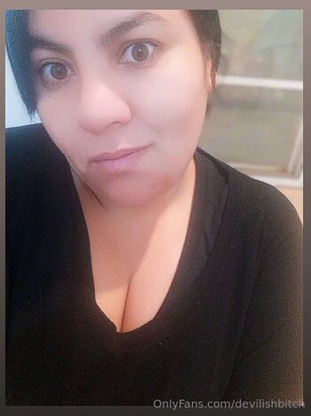 Luu / devilishbitch / laddydevil1 nude photo #6