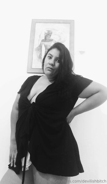 Luu / devilishbitch / laddydevil1 nude photo #7