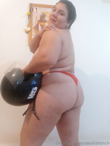 Luu / devilishbitch / laddydevil1 nude photo #9