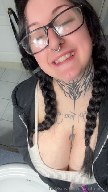 ᴍᴀᴢɪᴋᴇᴇɴ ꜰʀᴇᴇ / devilkittenfree / raviolioli_ / mazikeen______ nude photo #3