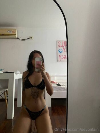 Dev / devonlain nude photo #12