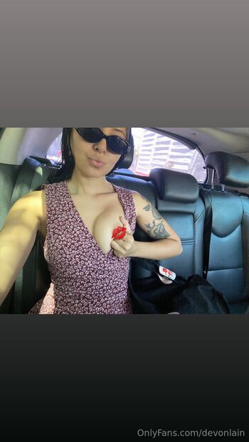 Dev / devonlain nude photo #14