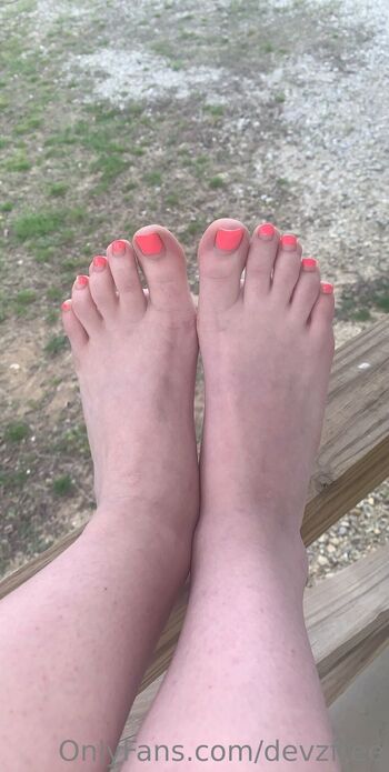 Dev / devzfree nude photo #17