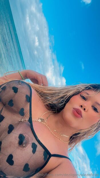 𝐀𝐒𝐒 𝐐𝐔𝐄𝐄𝐍 𝕊𝔼𝕏𝕋 𝕄𝔼 / deziigonzalezoficial nude photo #30